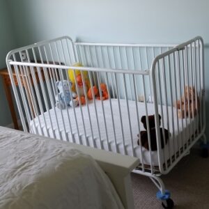 Full size crib (metal) folding