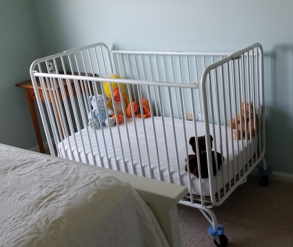 Full size crib (metal) folding