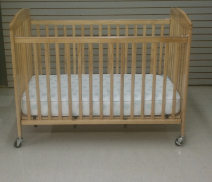Full size crib (wood) folding